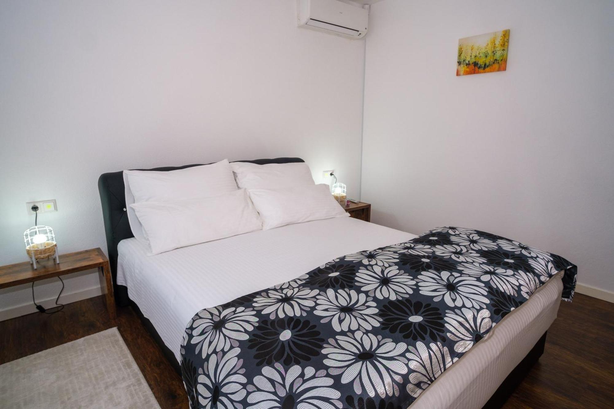 Sarajevo Sunce Villa *